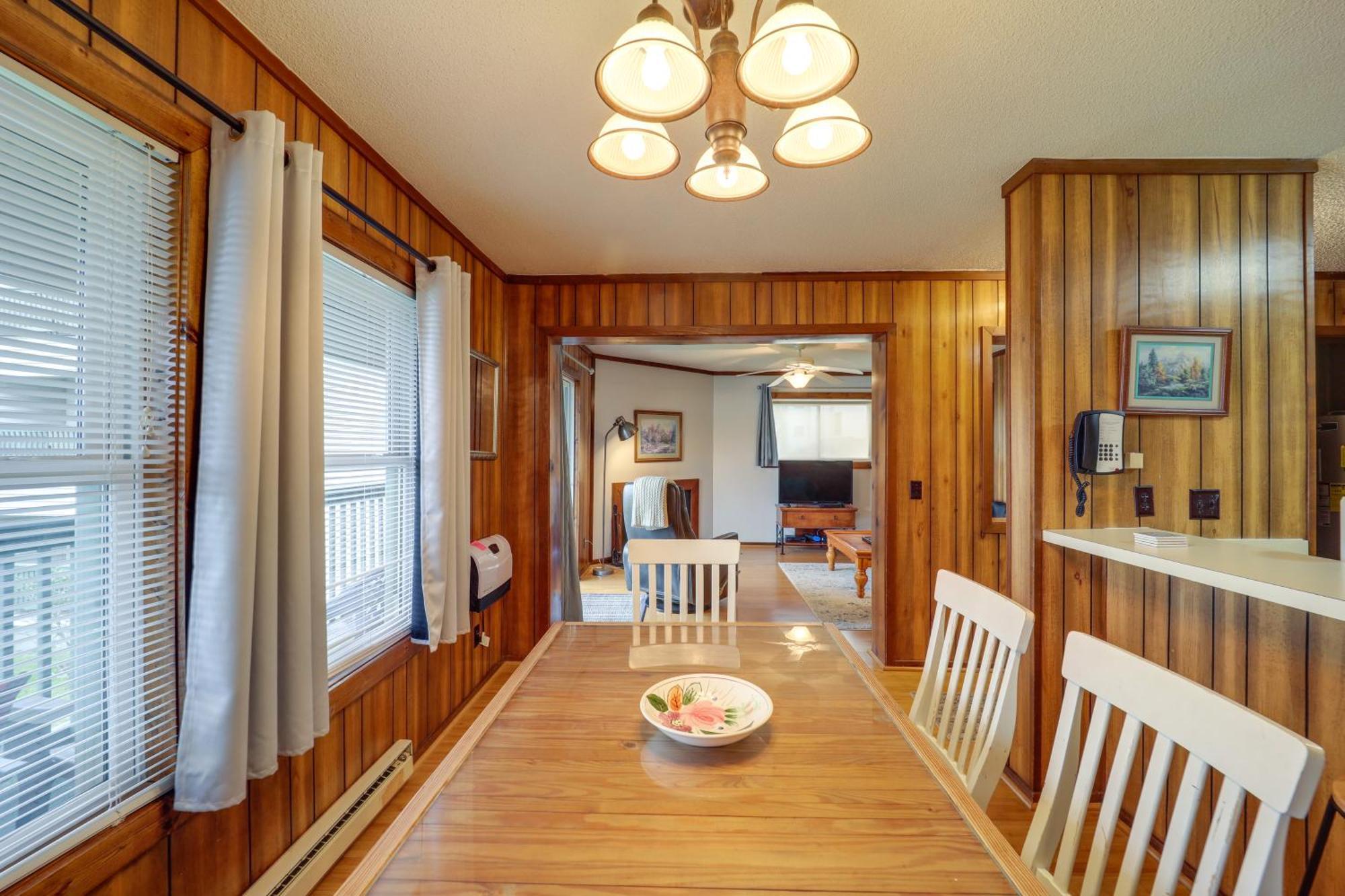 Beech Mountain Condo With Pool Access And Slope Views! Exterior photo